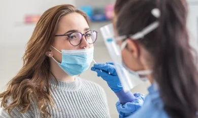 PoC-Antigen-Tests auf SARS-CoV-2 